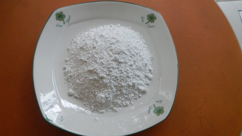 silica flour